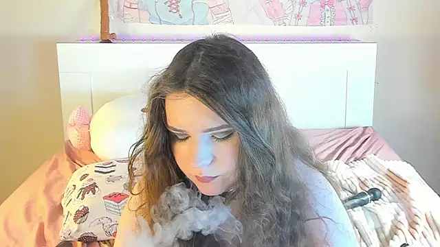 Snapshot of kuraii1_ chatting on February 7, 2025, 5:20 am kuraii1 online show from February 7, 2025, 5:20 am