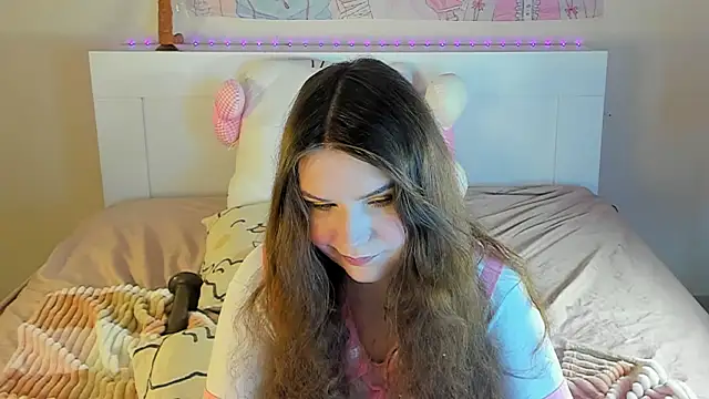 Snapshot of kuraii1_ chatting on February 9, 2025, 5:19 am kuraii1 online show from February 9, 2025, 5:19 am