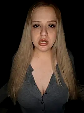 cansuozell online show from October 19, 2025, 5:24 pm