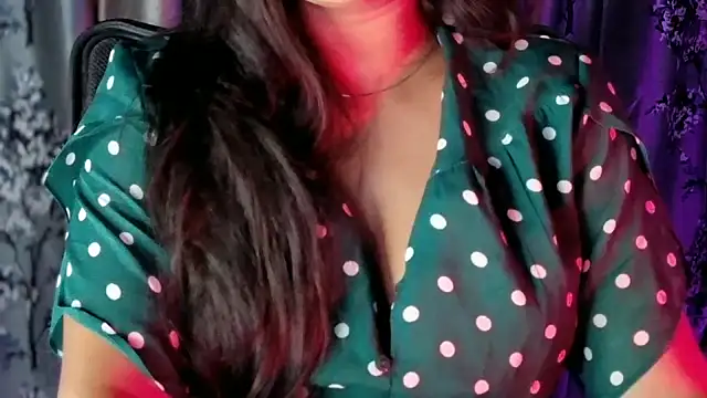 SexyAndHottie online show from February 5, 2026, 11:04 am