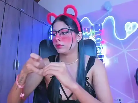 Snapshot of _ALLYSON18_ chatting on January 20, 2025, 2:25 pm ALLYSON18 online show from January 20, 2025, 2:25 pm