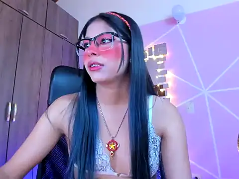 Snapshot of _ALLYSON18_ chatting on March 19, 2025, 11:39 am ALLYSON18 online show from March 19, 2025, 11:39 am
