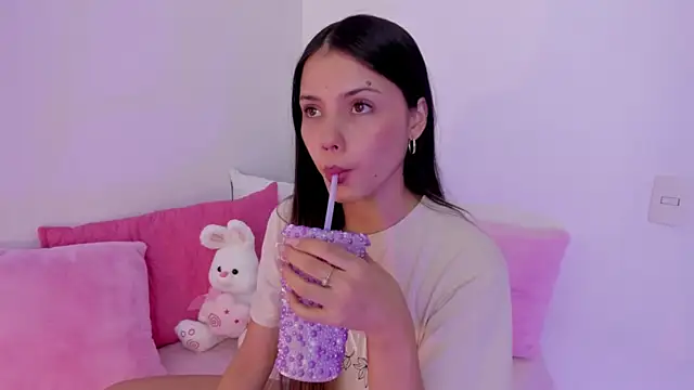 Brisa blue online show from March 3, 2026, 6:14 pm