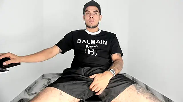 mikee scooth online show from November 20, 2025, 7:57 pm