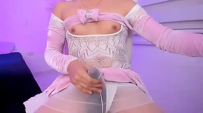 Snapshot of Billieparker123 chatting on January 27, 2025, 11:22 pm Billieparker123 online show from January 27, 2025, 11:22 pm