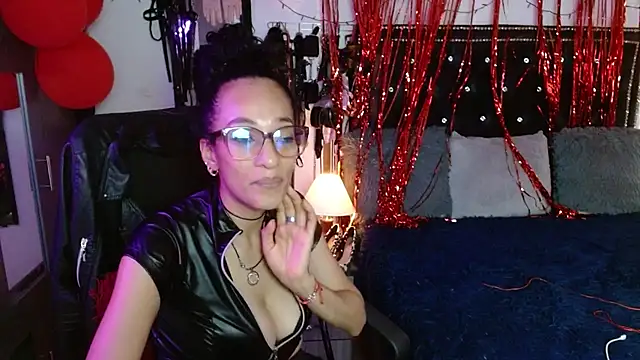 SamaraMartinez online show from February 13, 2026, 9:55 pm