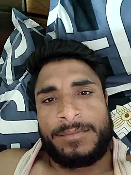 Snapshot of vkhotboy143 chatting on March 20, 2025, 7:35 pm vkhotboy143 online show from March 20, 2025, 7:35 pm