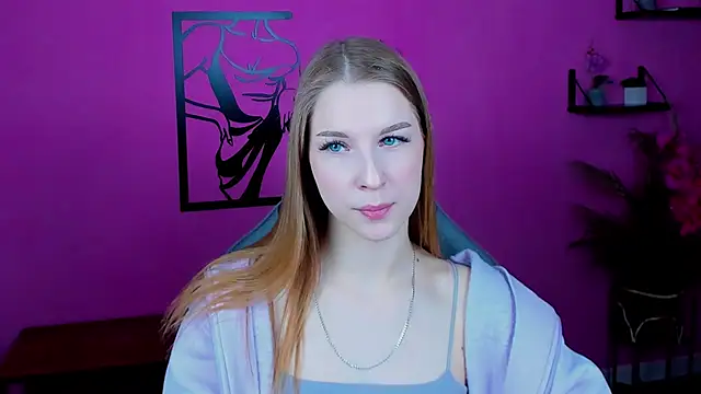 Snapshot of CuteMousee chatting on December 9, 2024, 5:40 am CuteMousee online show from December 9, 2024, 5:40 am