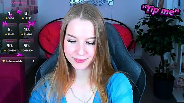 Snapshot of CuteMousee chatting on December 29, 2024, 5:54 pm CuteMousee online show from December 29, 2024, 5:54 pm