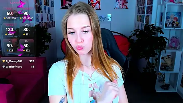 Snapshot of CuteMousee chatting on January 10, 2025, 11:54 am CuteMousee online show from January 10, 2025, 11:54 am