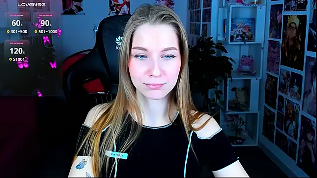 Snapshot of CuteMousee chatting on February 15, 2025, 11:39 am CuteMousee online show from February 15, 2025, 11:39 am