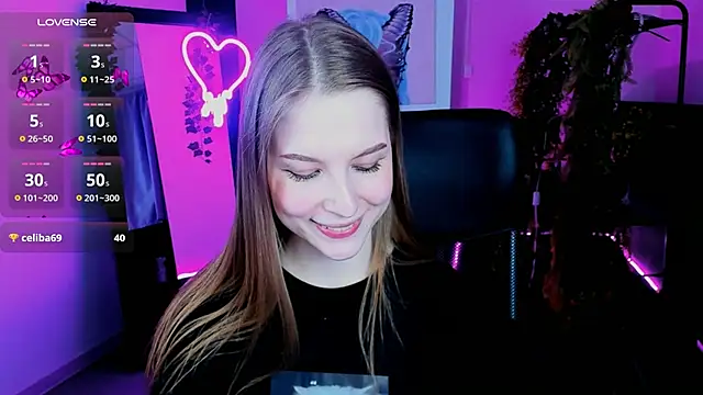 Snapshot of CuteMousee chatting on February 25, 2025, 5:47 pm CuteMousee online show from February 25, 2025, 5:47 pm