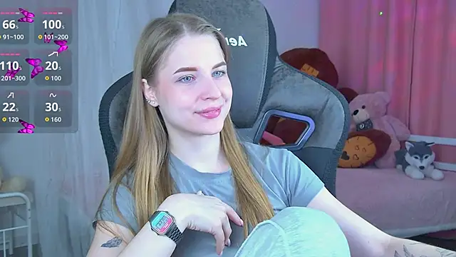 Snapshot of CuteMousee chatting on September 11, 2025, 5:51 am CuteMousee online show from September 11, 2025, 5:51 am