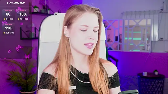 Snapshot of CuteMousee chatting on September 27, 2025, 5:56 am CuteMousee online show from September 27, 2025, 5:56 am