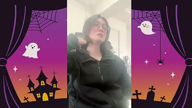 Snapshot of mel__mel chatting on October 29, 2025, 4:37 am mel mel online show from October 29, 2025, 4:37 am