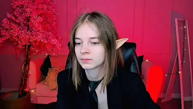 TinaDavil online show from January 11, 2025, 1:11 pm