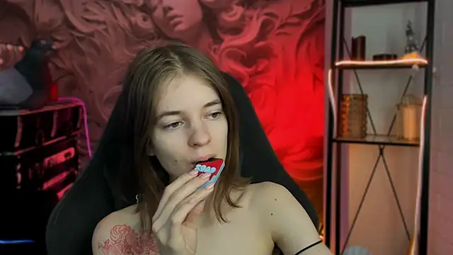 Snapshot of TinaDavil chatting on February 4, 2025, 2:10 pm TinaDavil online show from February 4, 2025, 2:10 pm