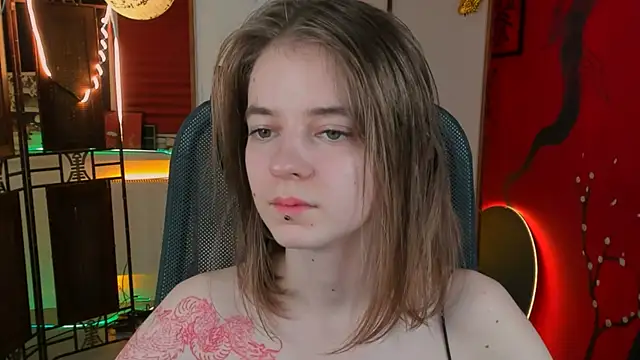 Snapshot of TinaDavil chatting on March 15, 2025, 4:21 pm TinaDavil online show from March 15, 2025, 4:21 pm