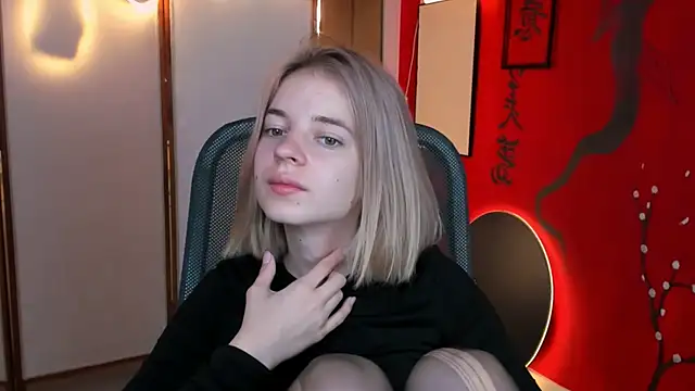 Snapshot of TinaDavil chatting on September 10, 2025, 9:31 am TinaDavil online show from September 10, 2025, 9:31 am