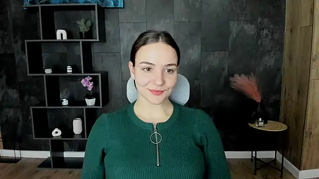 OliviaMontgomery online show from January 13, 2025, 3:15 pm