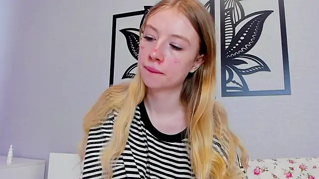 Snapshot of minidivaa_ chatting on February 16, 2025, 1:16 pm minidivaa online show from February 16, 2025, 1:16 pm