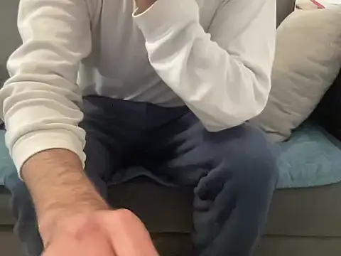 Snapshot of 4small4inchlol chatting on February 21, 2026, 2:07 pm 4small4inchlol online show from February 21, 2026, 2:07 pm