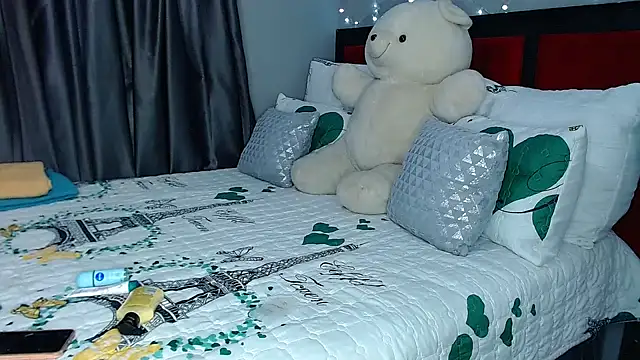 MissBigNipples online show from January 25, 2025, 5:19 pm