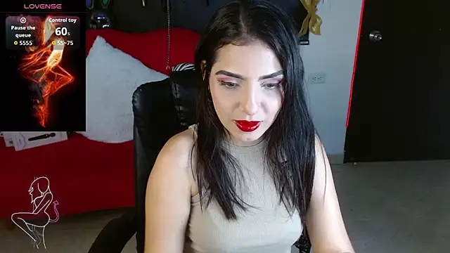 Snapshot of Carolaine69_ chatting on February 10, 2026, 1:26 pm Carolaine69 online show from February 10, 2026, 1:26 pm