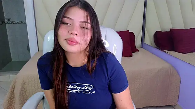 Snapshot of Sexy_paradise18_ chatting on January 17, 2025, 4:06 am Sexy paradise18 online show from January 17, 2025, 4:06 am