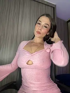 Libia James online show from December 26, 2024, 9:37 pm