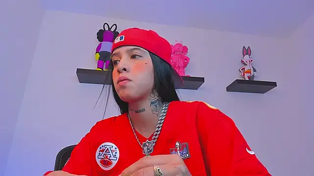 Snapshot of Gangster_Girl chatting on March 15, 2025, 2:03 am Gangster Girl online show from March 15, 2025, 2:03 am