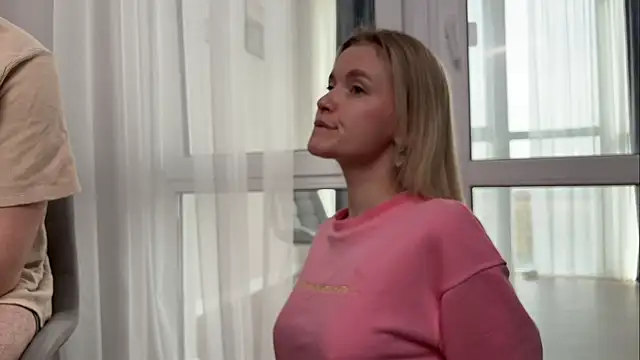 Snapshot of Adelovenick chatting on March 15, 2025, 8:48 am Adelovenick online show from March 15, 2025, 8:48 am