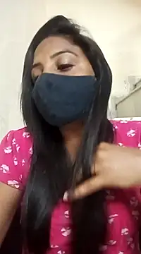 Snapshot of Simran-Simran chatting on December 4, 2024, 5:33 pm Simran-Simran online show from December 4, 2024, 5:33 pm