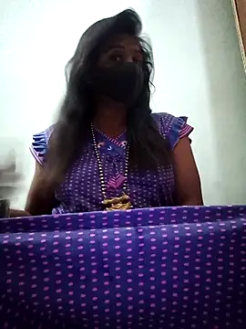 Snapshot of Simran-Simran chatting on November 13, 2025, 9:08 am Simran-Simran online show from November 13, 2025, 9:08 am