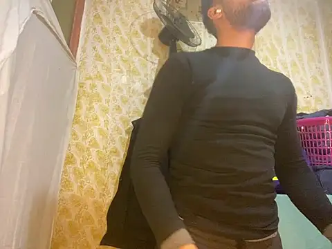 Snapshot of GaaTto chatting on March 21, 2025, 1:13 am GaaTto online show from March 21, 2025, 1:13 am