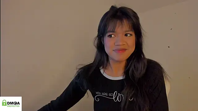 Snapshot of meganthompsonn22 chatting on November 6, 2025, 11:44 am meganthompsonn22 online show from November 6, 2025, 11:44 am