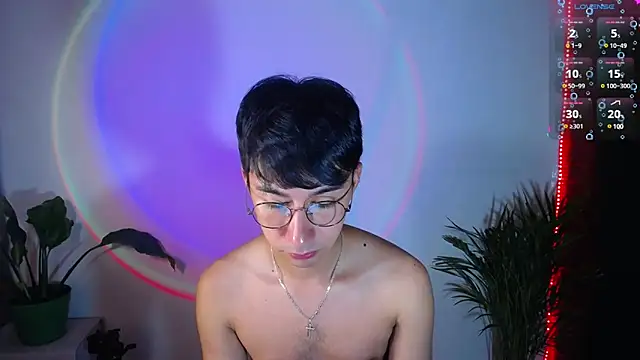 Snapshot of cameron_cum chatting on February 8, 2025, 1:33 pm cameron cum online show from February 8, 2025, 1:33 pm