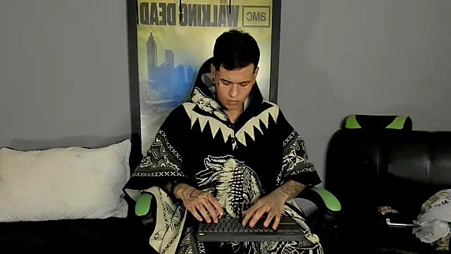 Snapshot of jamesinked_ chatting on March 19, 2025, 3:52 am jamesinked online show from March 19, 2025, 3:52 am