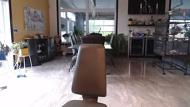 Snapshot of Toy-Daddy chatting on October 24, 2025, 8:49 pm Toy-Daddy online show from October 24, 2025, 8:49 pm