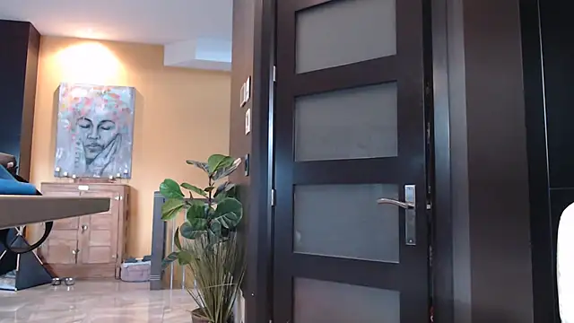 Snapshot of Toy-Daddy chatting on November 4, 2025, 8:19 pm Toy-Daddy online show from November 4, 2025, 8:19 pm