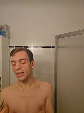 nickdtr online show from October 15, 2025, 1:22 pm