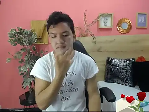 aslyhernandez 7 online show from February 19, 2026, 12:34 pm