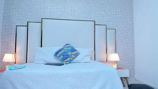 Victoriaa millers online show from January 19, 2025, 3:08 am