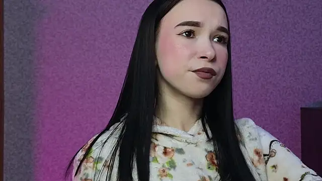 LilithStrangfor online show from April 29, 2026, 11:00 pm