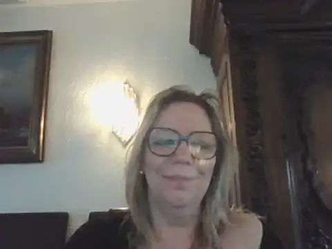 Silkesquirt online show from January 6, 2025, 1:30 pm
