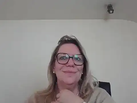 Silkesquirt online show from January 12, 2025, 1:16 pm