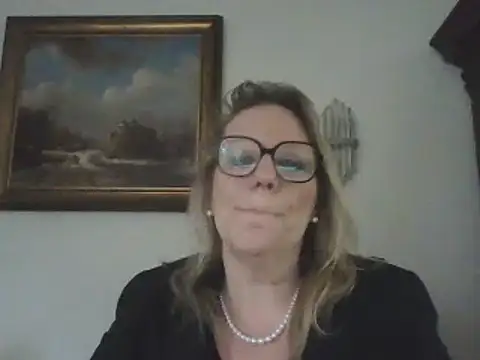 Silkesquirt online show from January 15, 2025, 2:35 pm