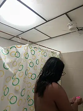 Snapshot of SussiSotto chatting on December 14, 2024, 12:12 pm SussiSotto online show from December 14, 2024, 12:12 pm