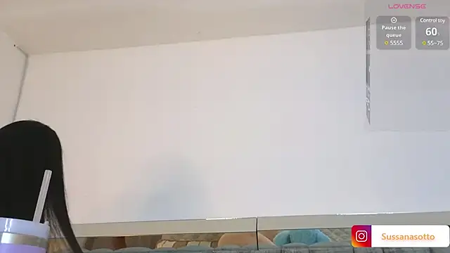 Snapshot of SussiSotto chatting on January 7, 2025, 3:54 pm SussiSotto online show from January 7, 2025, 3:54 pm