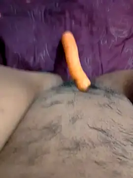 L-LOVE online show from March 16, 2025, 9:58 pm